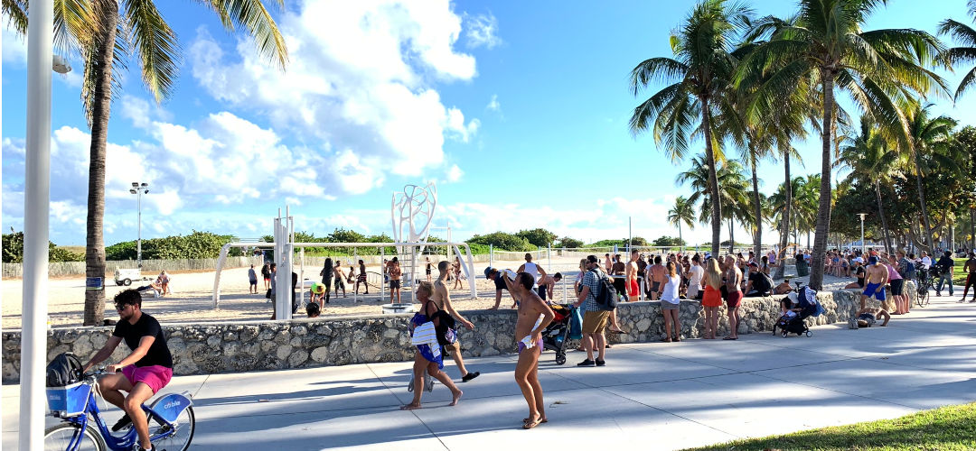 South Beach boardwalk 