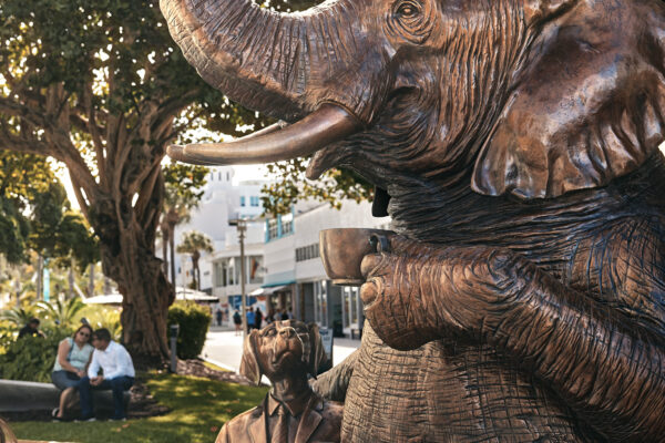 Dog and elephant detail